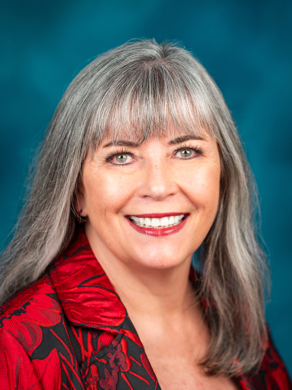 Kara_Kelley-Sept-2025-600x800