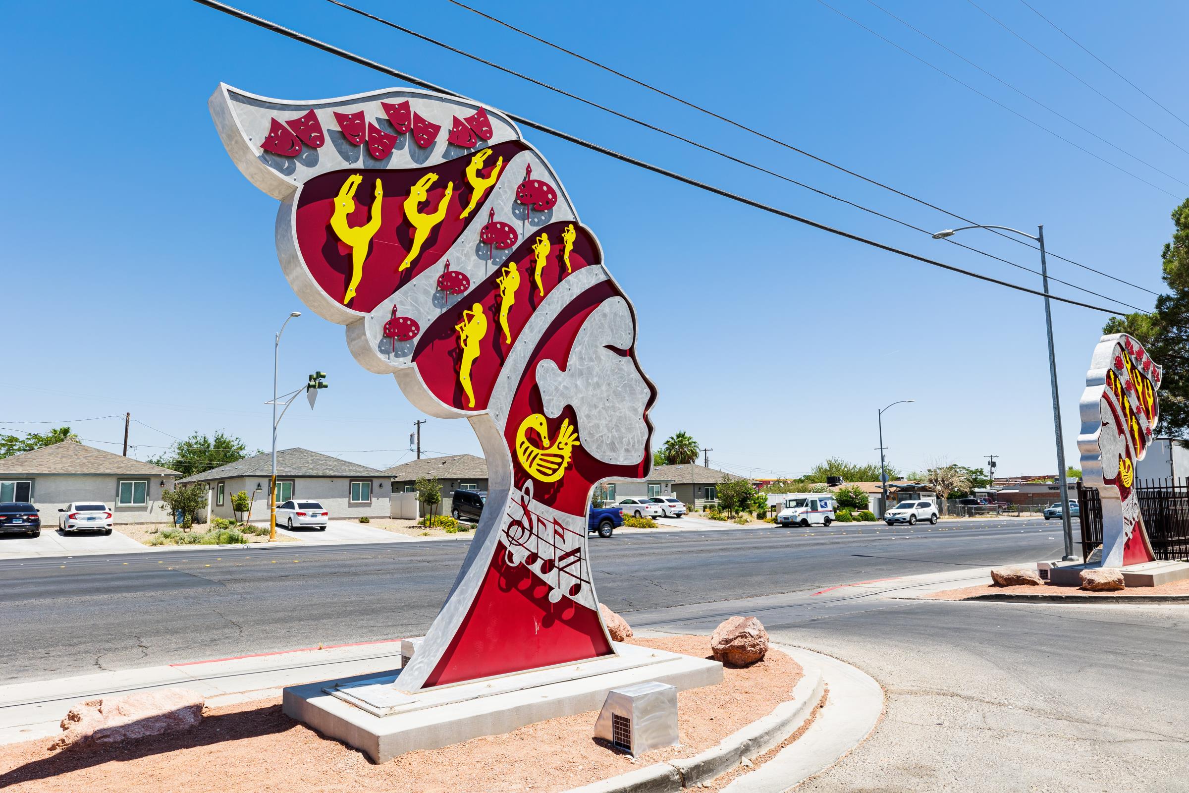 Queen of the Arts-3.jpg